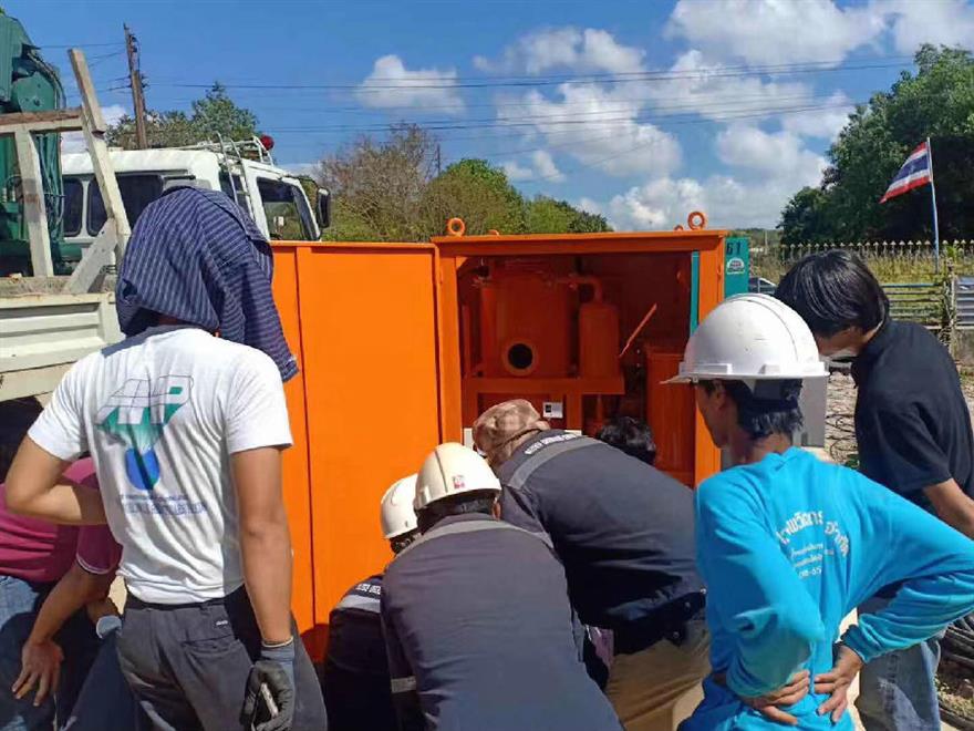 新工藝新技術(shù)的雙級真空濾油機指導安裝調(diào)試現(xiàn)場