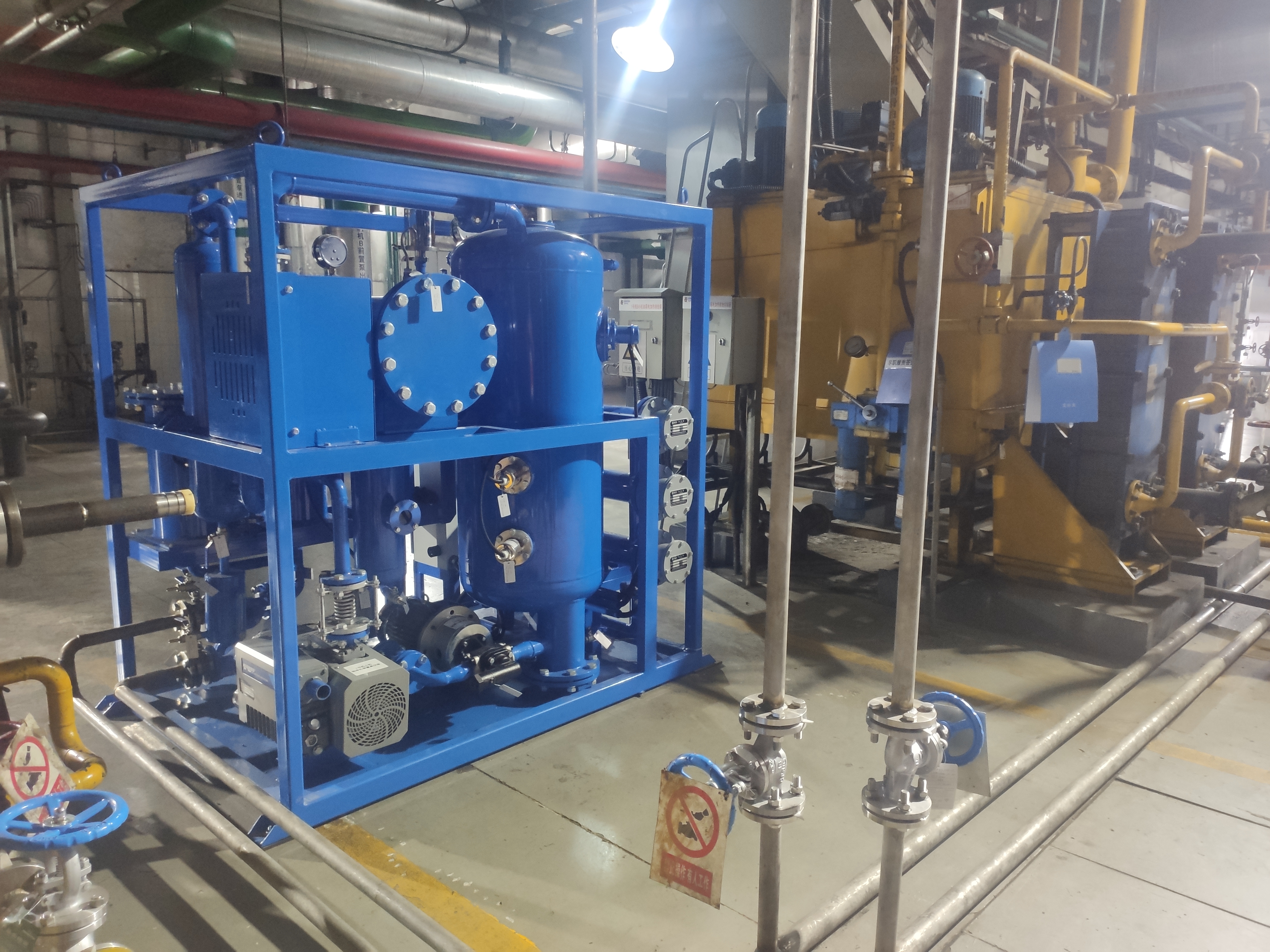 透平油真空聚結(jié)濾油機(jī)